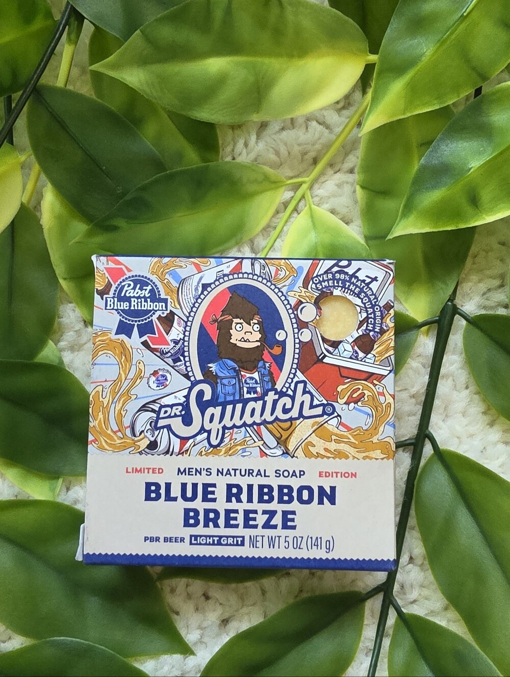 Dr. Squatch Blue Ribbon Breeze Bricc
